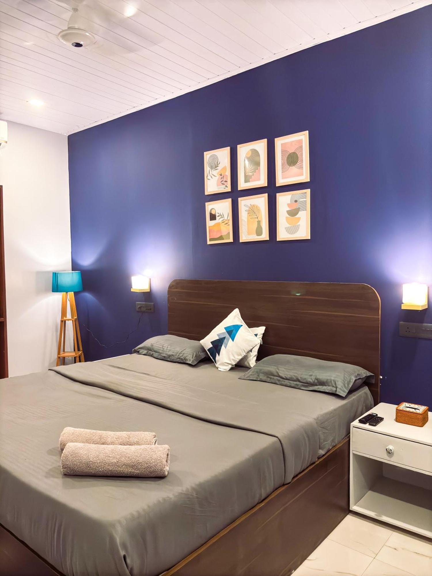 Traverse Luxe Hostel Палолем Экстерьер фото